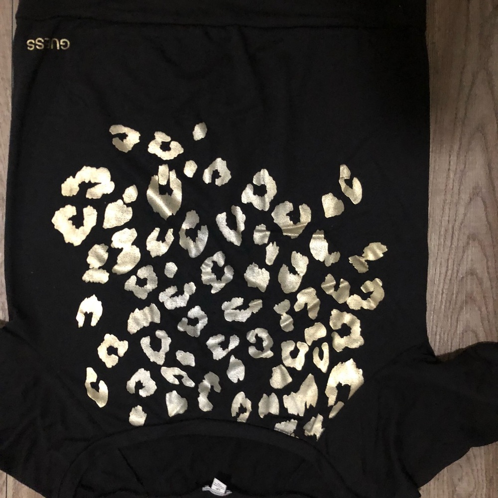 Guess sweater